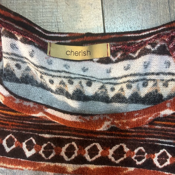 Aztec thin sweater top - Picture 2 of 2